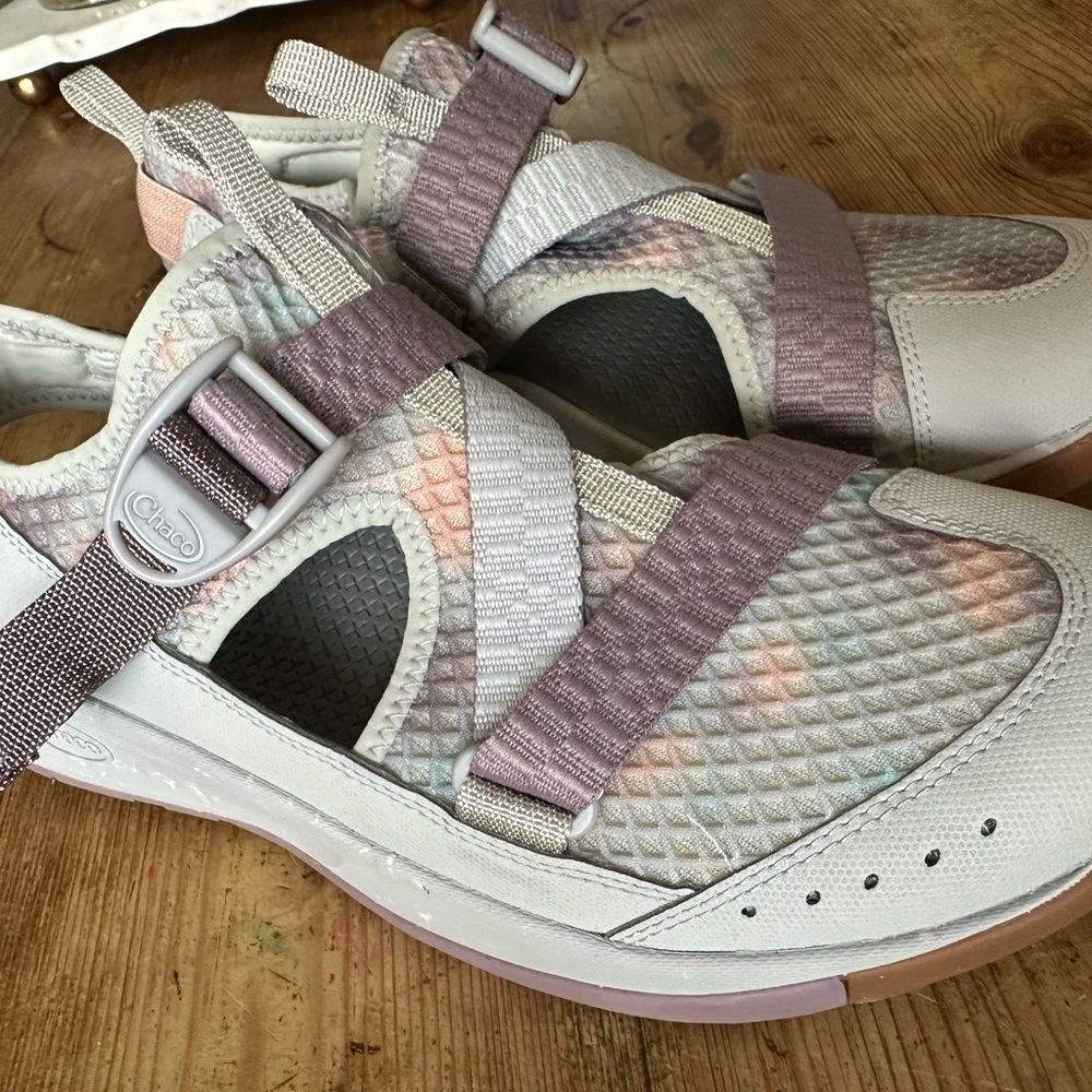 Chaco’s Women’s Shoes Size 9